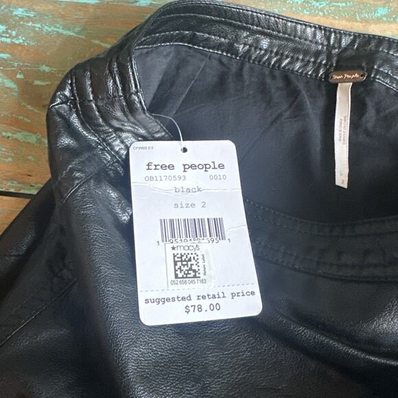 Free People Women's Fake Out Wrap Skirt Black Faux Leather NWT $78 Size 2 Sexy - Picture 7 of 11